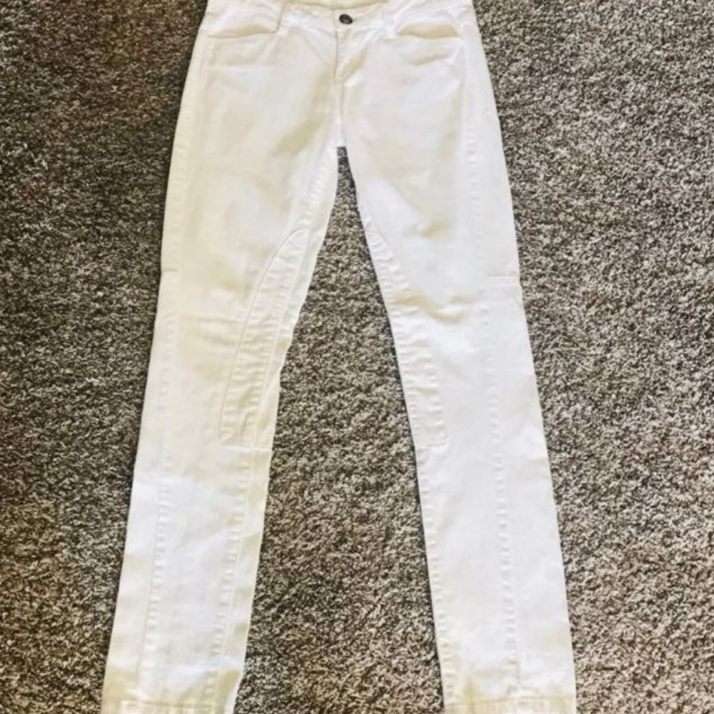BCBGmaxazria white skinny jeans